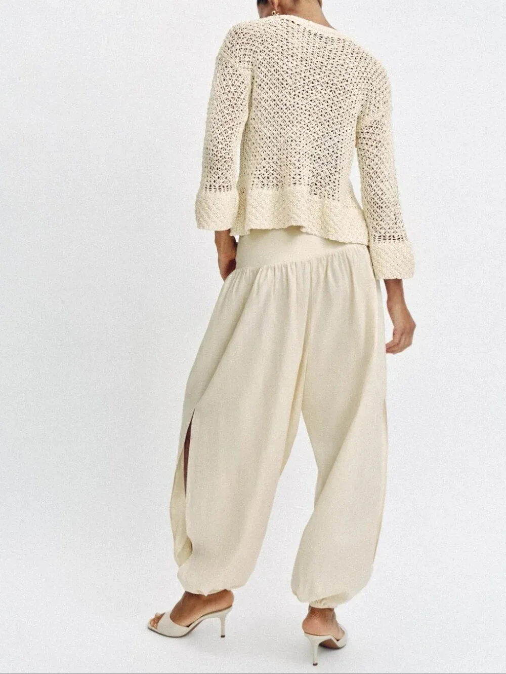 ZARA  BALLOON PANTS Size L